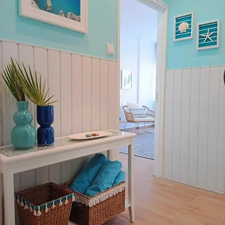 Casino Blu: 50m To Beach, In Town Center Apartamento *