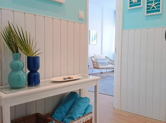 Casino Blu: 50m To Beach, In Town Center 公寓 *