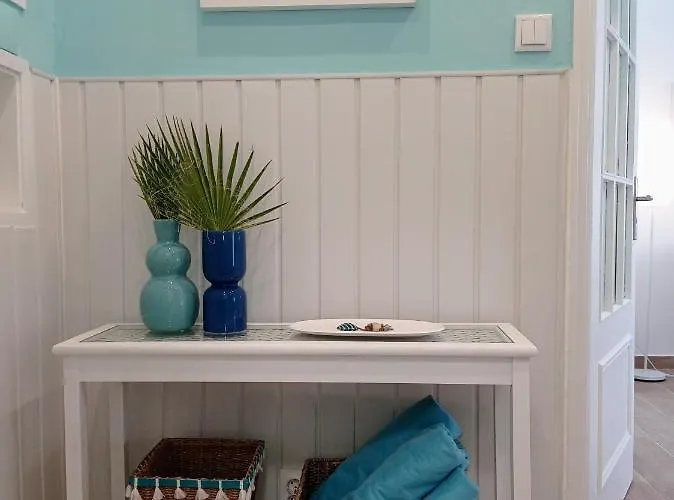 Casino Blu: 50m To Beach, In Town Center 公寓 *