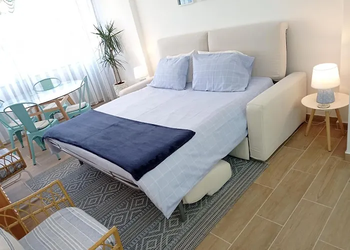 Casino Blu: 50m To Beach, In Town Center 公寓 *